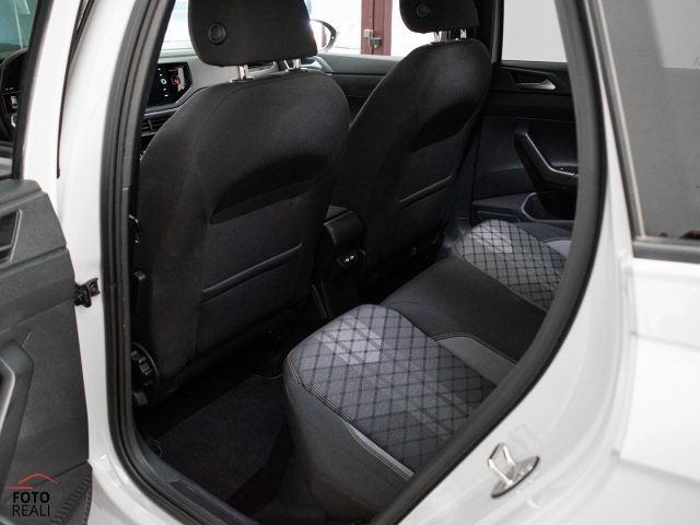 VOLKSWAGEN Taigo usata, con Cruise Control