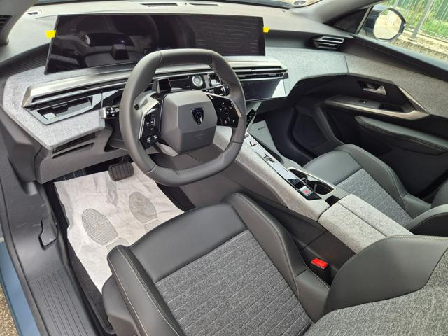 PEUGEOT 3008 usata, con Climatizzatore