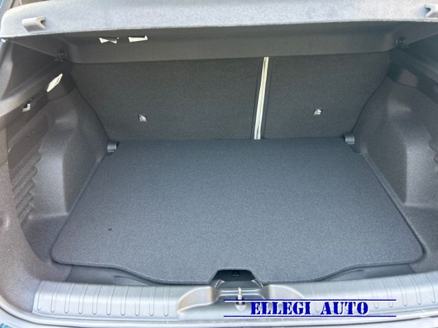 FIAT 600 usata, con Touch screen