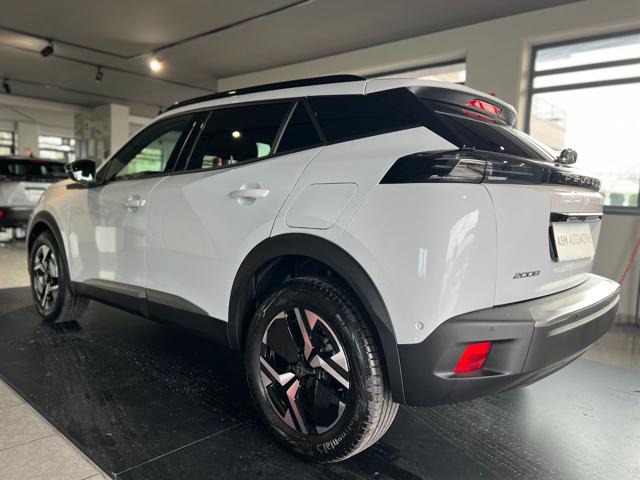PEUGEOT 2008 usata, con Autoradio