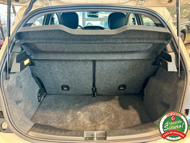 LANCIA Ypsilon usata, con Sedile posteriore sdoppiato