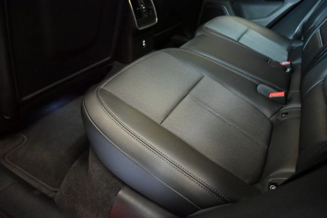 PORSCHE Macan usata 130