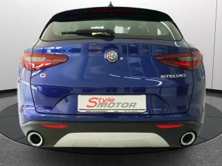 ALFA ROMEO Stelvio usata, con Volante multifunzione