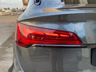 AUDI Q5 usata, con Sensori di parcheggio anteriori
