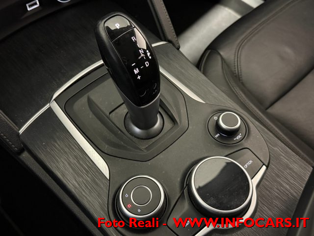 ALFA ROMEO Stelvio usata, con Park Distance Control