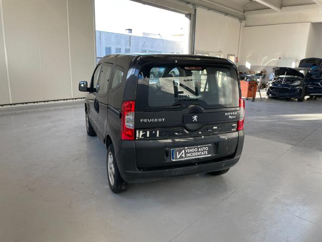 PEUGEOT Bipper usata, con Alzacristalli elettrici
