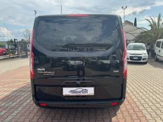 FORD Tourneo Custom usata, con Autoradio