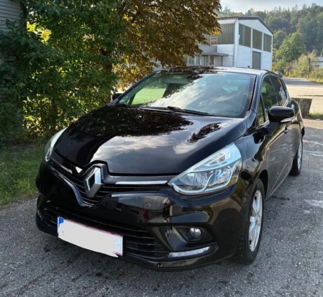 RENAULT Clio usata, con Airbag