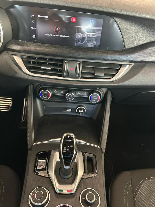ALFA ROMEO Stelvio usata, con Autoradio