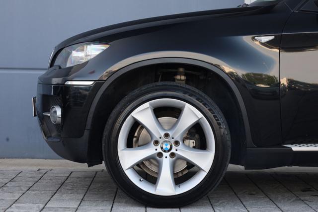 BMW X6 usata, con Sensori di parcheggio anteriori