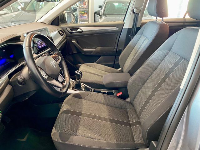 VOLKSWAGEN T-Roc usata, con Regolazione elettrica sedili