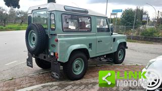 LAND ROVER Defender usata 38