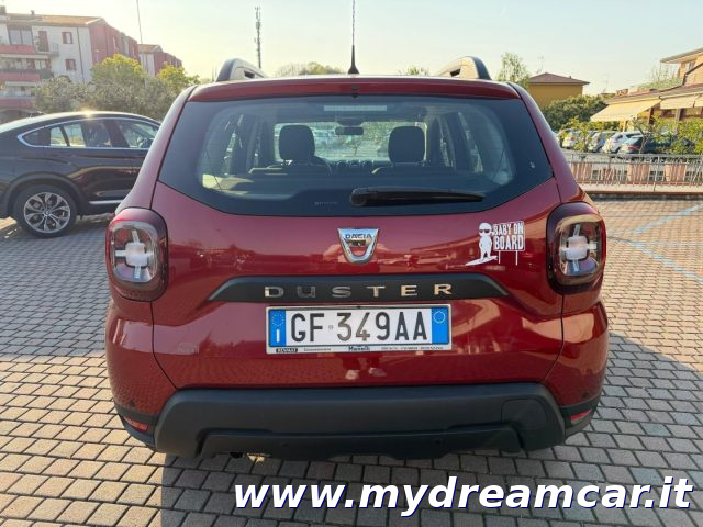 DACIA Duster usata 10