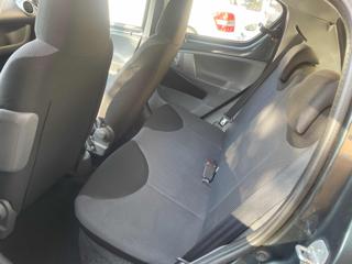 TOYOTA Aygo usata 15