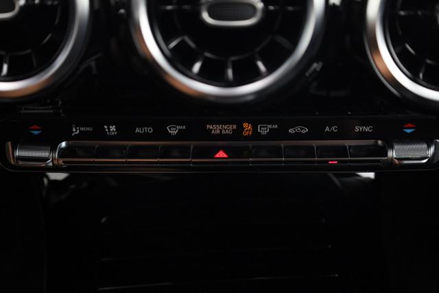 MERCEDES-BENZ CLA 200 usata, con Cruise Control