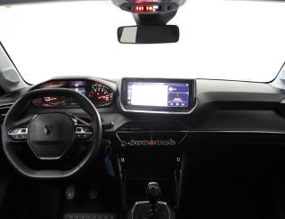 PEUGEOT 208 usata, con USB