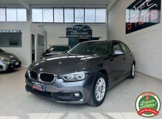 BMW 318 d Business Advantage aut. *LED*