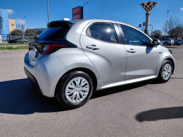 TOYOTA Yaris usata, con Sensore di luce