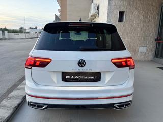 VOLKSWAGEN Tiguan usata, con Autoradio