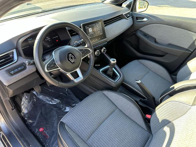 RENAULT Clio usata, con Boardcomputer