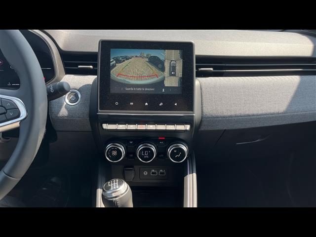RENAULT Clio usata, con Specchietti laterali elettrici
