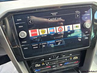 VOLKSWAGEN Passat Variant usata, con ESP