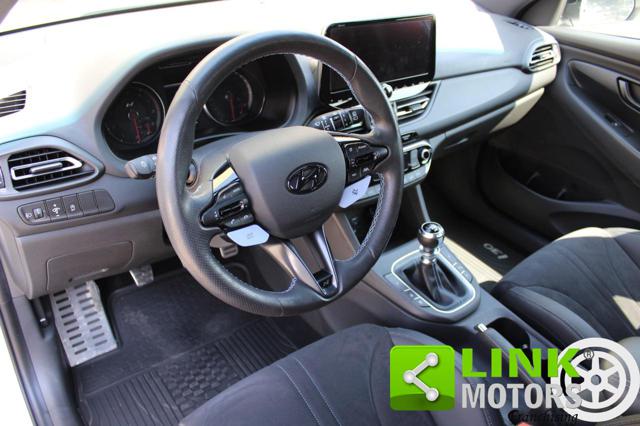 HYUNDAI i30 usata, con Autoradio