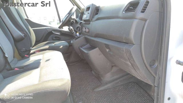 RENAULT Master usata 10