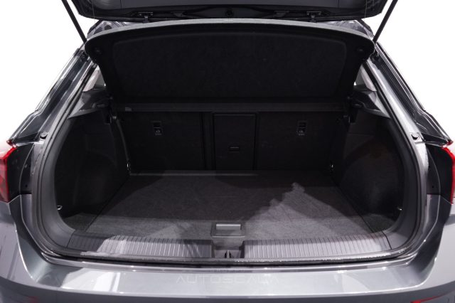 VOLKSWAGEN T-Roc usata 34