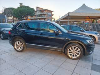 VOLKSWAGEN Tiguan usata, con Autoradio