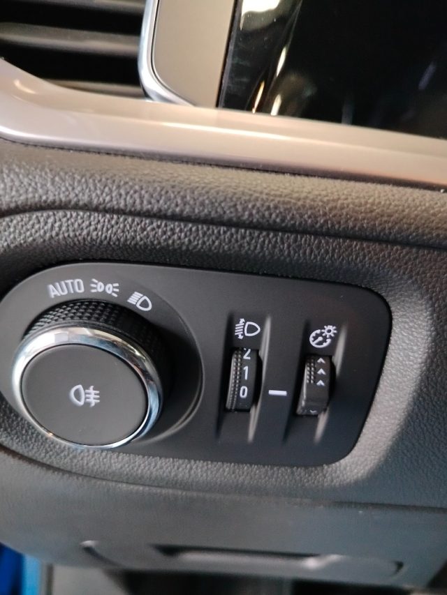 OPEL Grandland usata 25