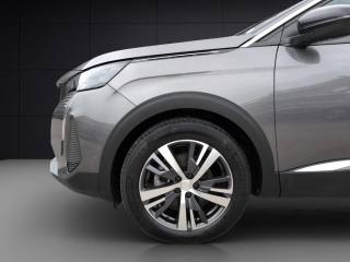 PEUGEOT 3008 usata, con Cruise Control
