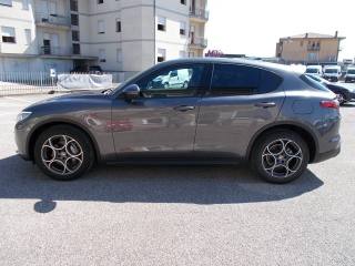 ALFA ROMEO Stelvio usata, con Boardcomputer