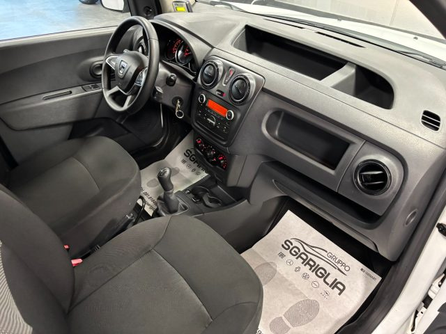 DACIA Dokker usata, con MP3