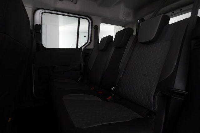 FORD Tourneo Courier usata 9