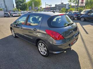 PEUGEOT 308 usata, con Airbag laterali