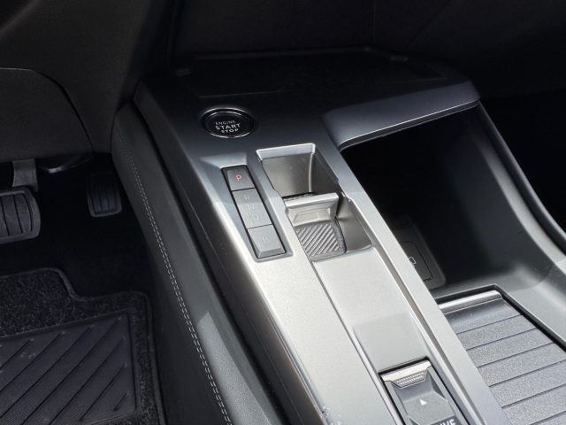 PEUGEOT 308 usata, con Cerchi in lega