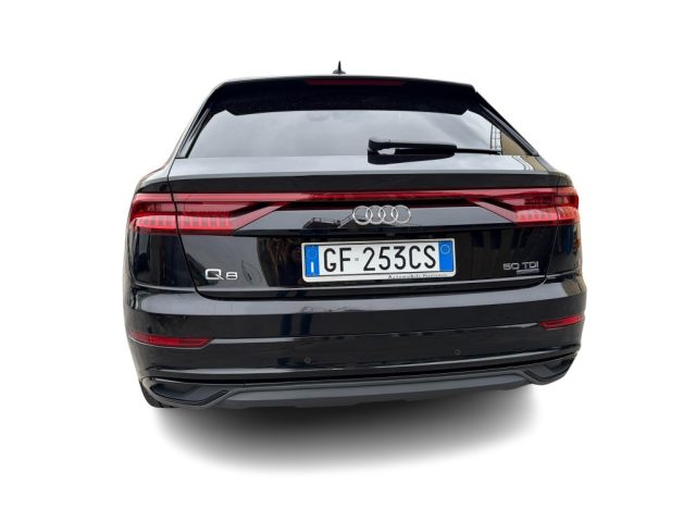 AUDI Q8 usata, con Alzacristalli elettrici