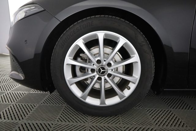 MERCEDES-BENZ A 180 usata 7