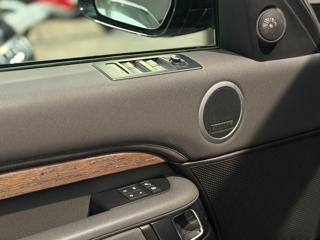LAND ROVER Discovery usata, con Touch screen