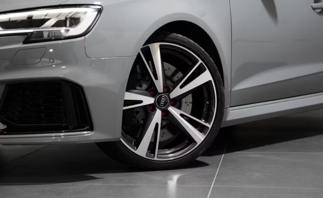 AUDI RS3 usata, con Boardcomputer