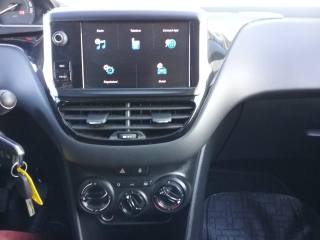PEUGEOT 208 usata, con Climatizzatore