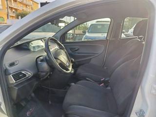 LANCIA Ypsilon usata, con Controllo trazione