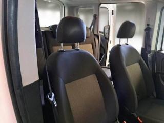 FIAT Doblo usata 8