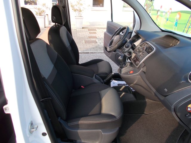 RENAULT Kangoo usata, con Climatizzatore