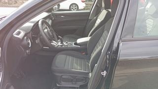 ALFA ROMEO Stelvio usata, con Controllo automatico clima