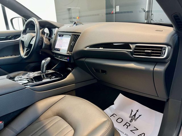 MASERATI Levante usata, con Sistema di navigazione