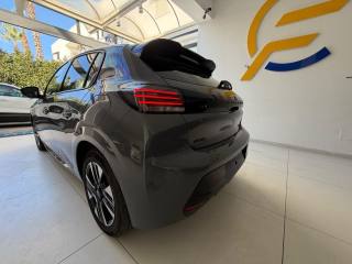 PEUGEOT 208 usata, con MP3