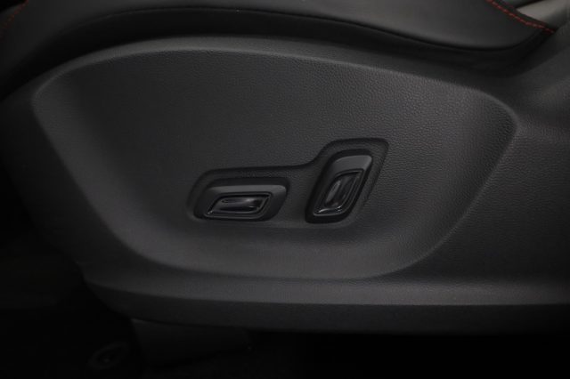 MG ZS usata 13