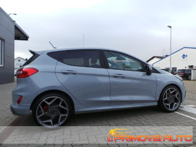FORD Fiesta usata, con Cerchi in lega
